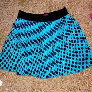 Women’s Green and Navy Small. By: Say What